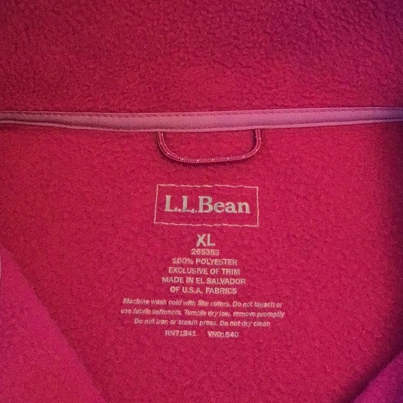 LL Bean Polartech Fleece women’s XL pullover in pretty raspberry color - Picture 5 of 7